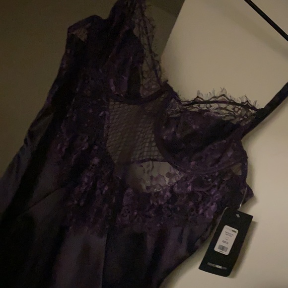 Brand new with tags feeling the night fashion nova dress XL brought to small - Picture 3 of 7